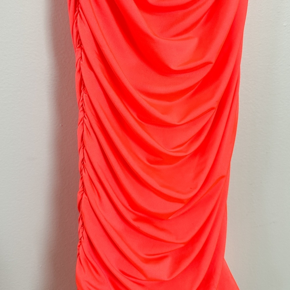 L’Agence Kamali Ruched Off-Shoulder Dress Neon Orange Size Small - Picture 6 of 7